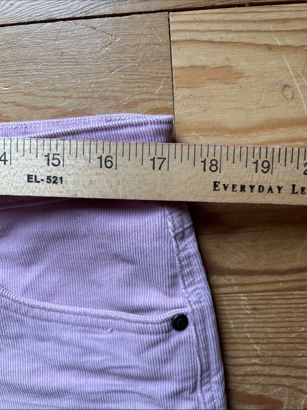 Carve Designs Dogtown Light Pink Frayed Hem Denim Shorts - Picture 6 of 8